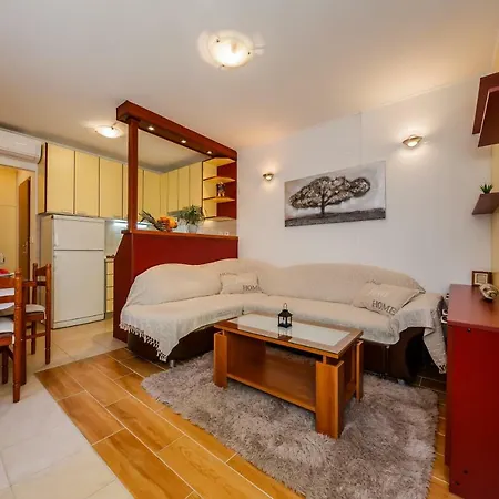 Town Square Cippico Apartment *